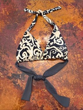Tara Grinna Gray Scroll Triangle Halter Top size B-Cup